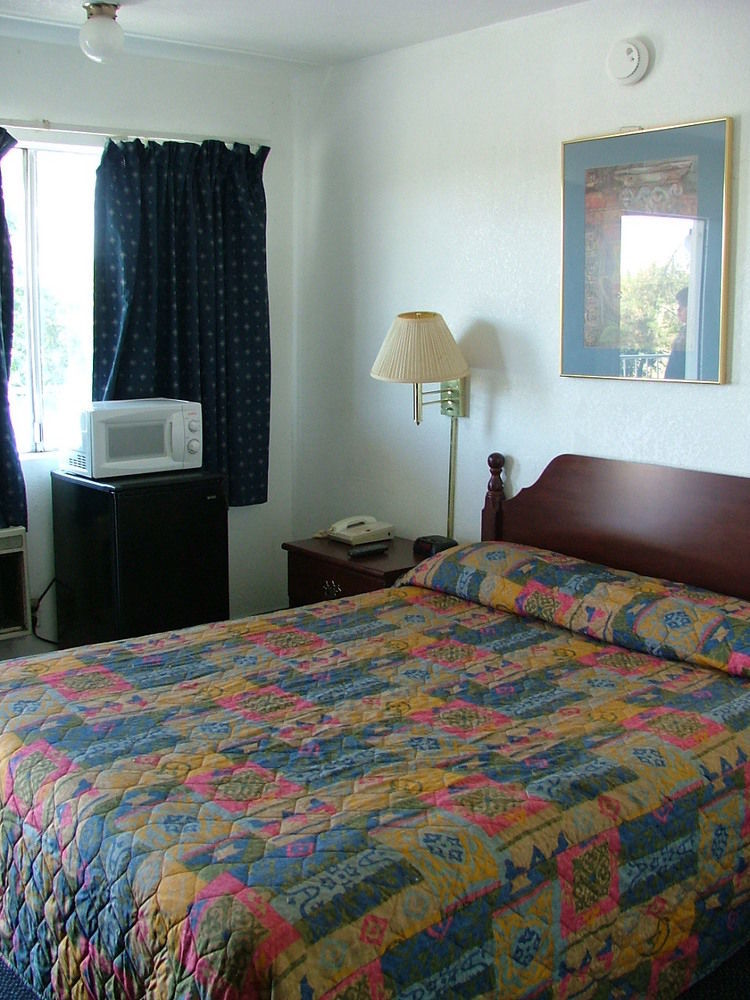 American Budget Inn And Suites-Modesto Extérieur photo